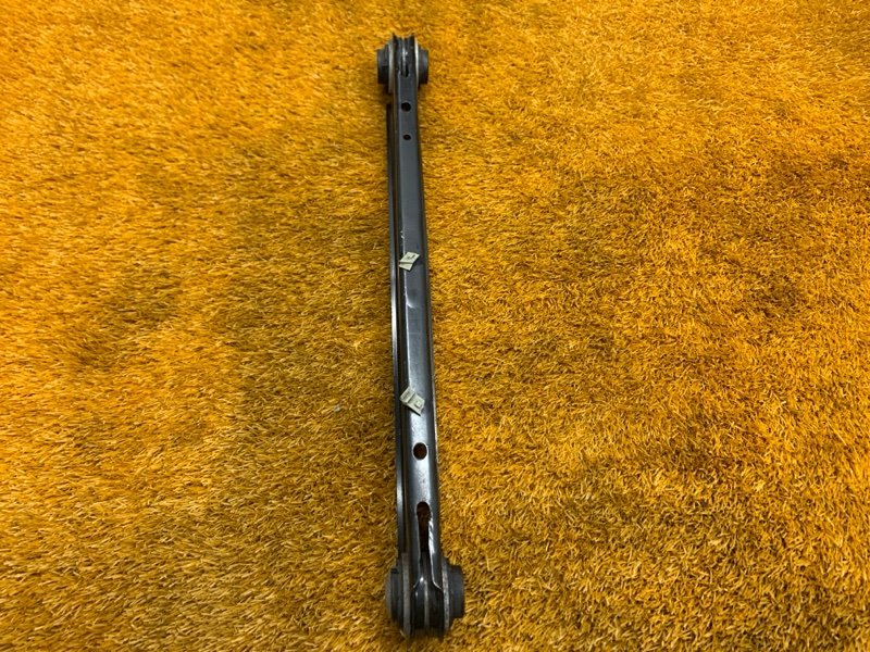 Рычаг подвески верхний, 1000 рублей, Красноярск