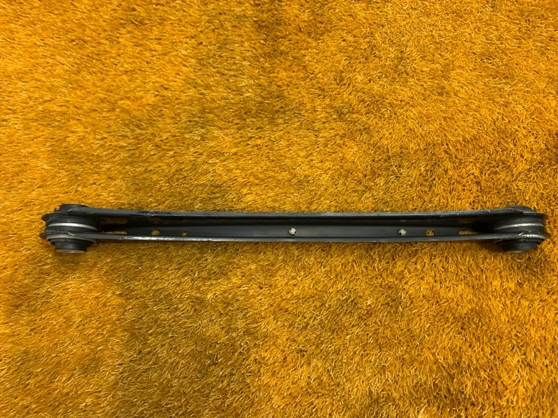 Рычаг подвески верхний, 1000 рублей, Красноярск