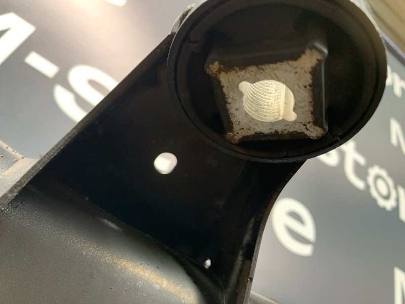 Балка поперечная (подрамник), 2500 рублей, Красноярск