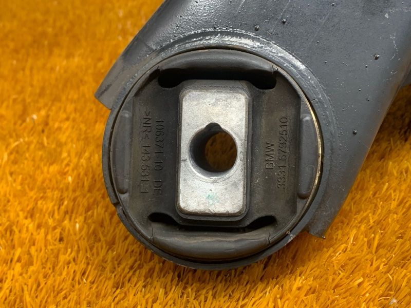 Балка поперечная (подрамник), 3550 рублей, Красноярск