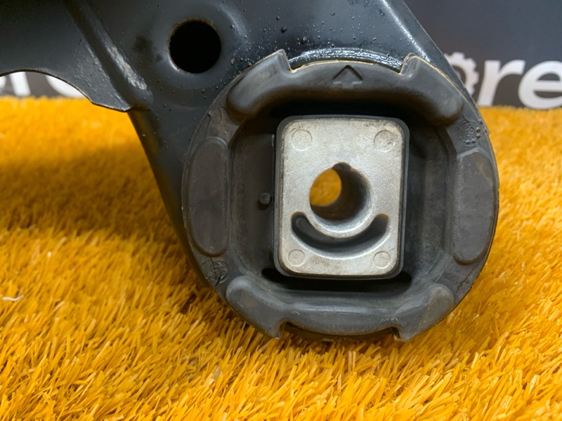 Балка поперечная (подрамник), 3550 рублей, Красноярск