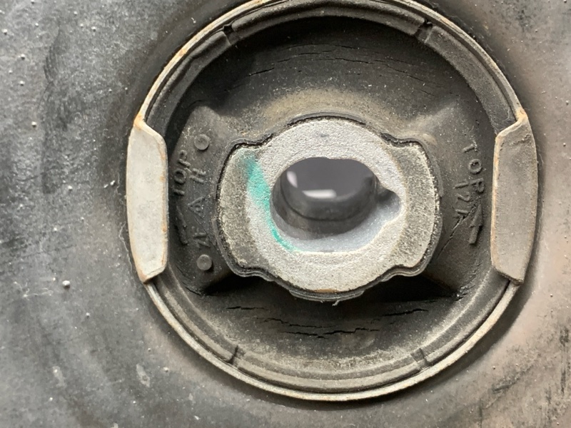 Балка поперечная (подрамник), 3550 рублей, Красноярск