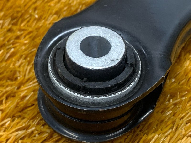 Рычаг подвески верхний, 800 рублей, Красноярск