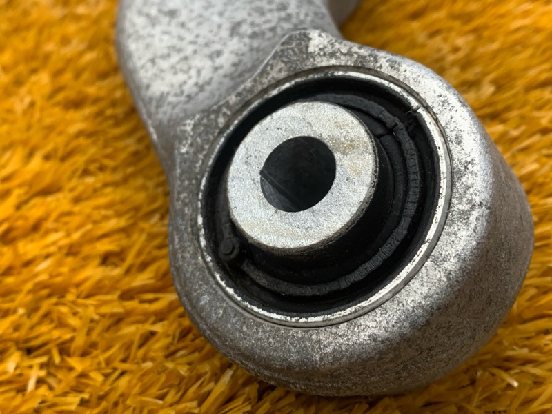 Рычаг подвески верхний, 400 рублей, Красноярск