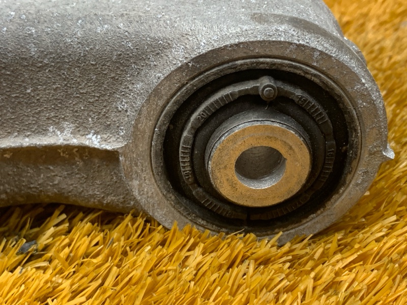 Рычаг подвески нижний, 500 рублей, Красноярск