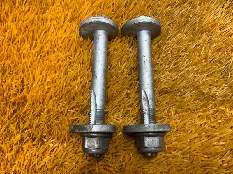 Болт развальный, 600 рублей, Красноярск