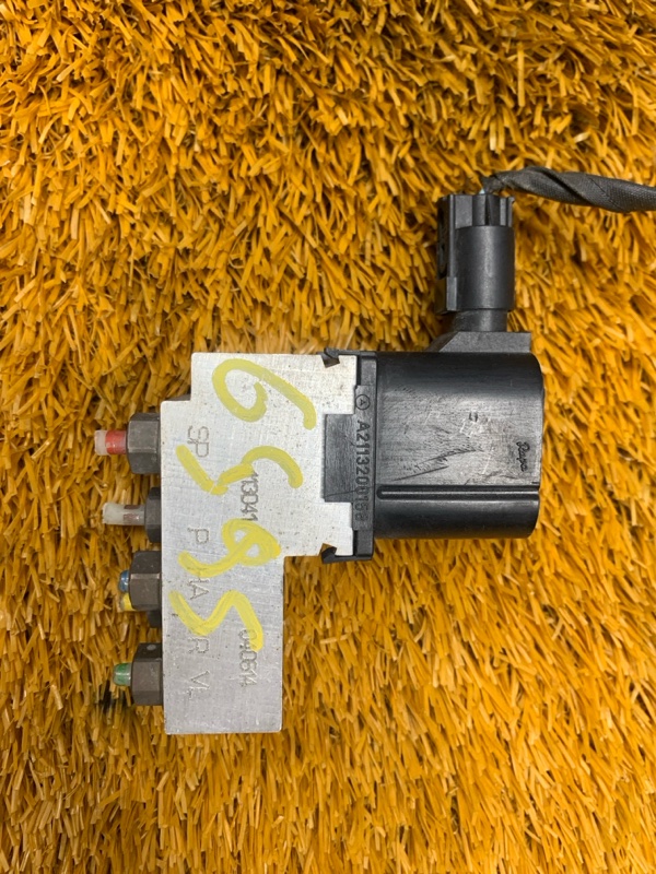 Блок клапанов пневмоподвески, 4900 рублей, Красноярск