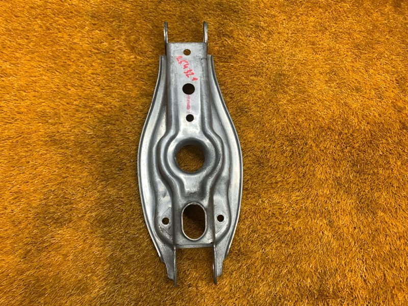 Рычаг подвески нижний, 200 рублей, Красноярск