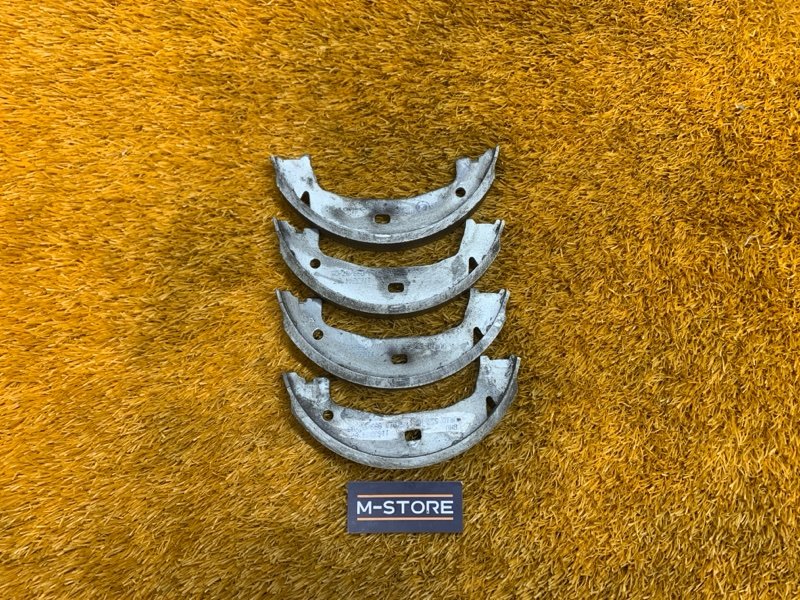 Колодки ручника, 500 рублей, Красноярск