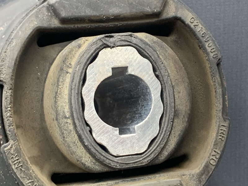 Балка поперечная (подрамник), 1850 рублей, Красноярск