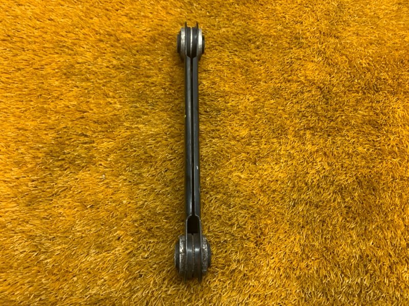 Рычаг подвески верхний, 200 рублей, Красноярск