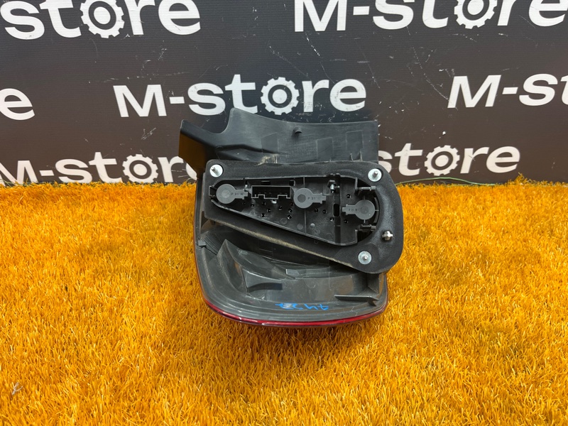 Фонарь задний, 6000 рублей, Красноярск