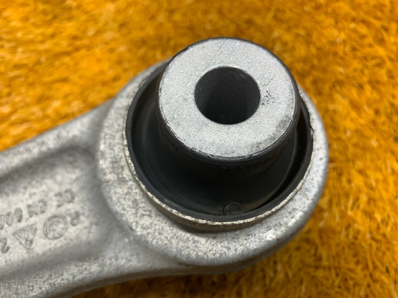 Рычаг подвески нижний, 2500 рублей, Красноярск