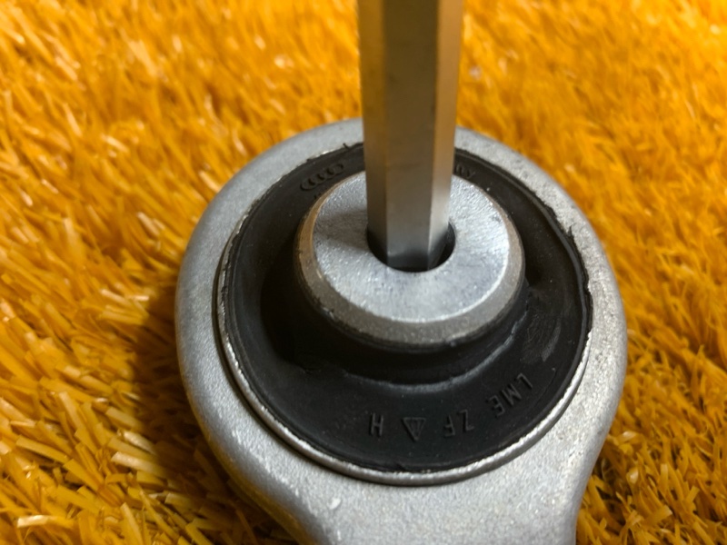 Рычаг подвески верхний, 500 рублей, Красноярск