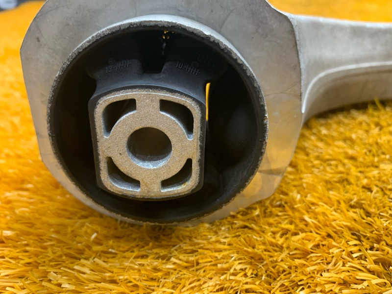 Рычаг подвески нижний, 2220 рублей, Красноярск