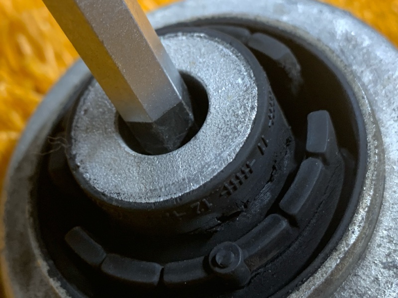 Рычаг подвески нижний, 720 рублей, Красноярск