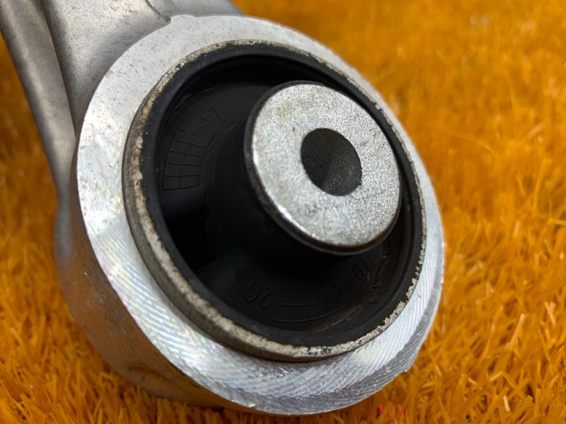 Рычаг подвески верхний, 2660 рублей, Красноярск