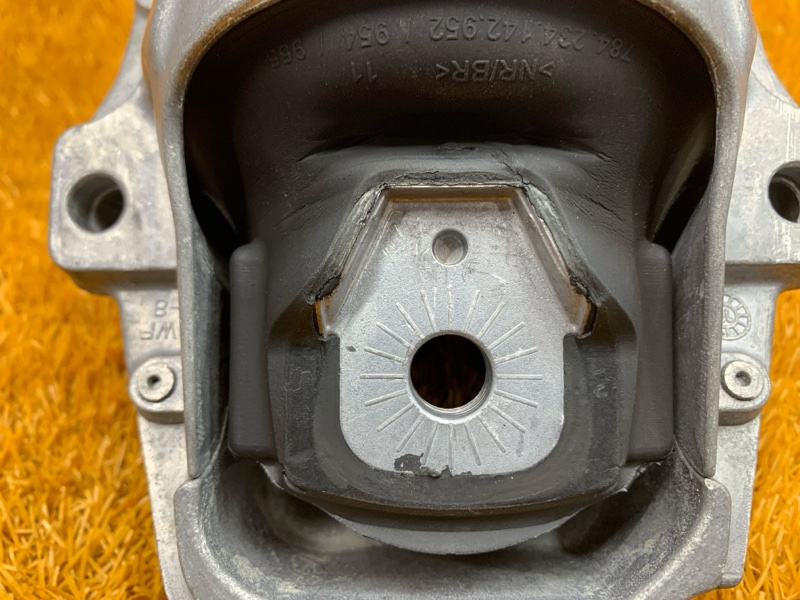 подушка двигателя, 3110 рублей, Красноярск