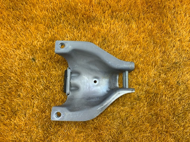 Кронштейн подушки двигателя, 400 рублей, Красноярск