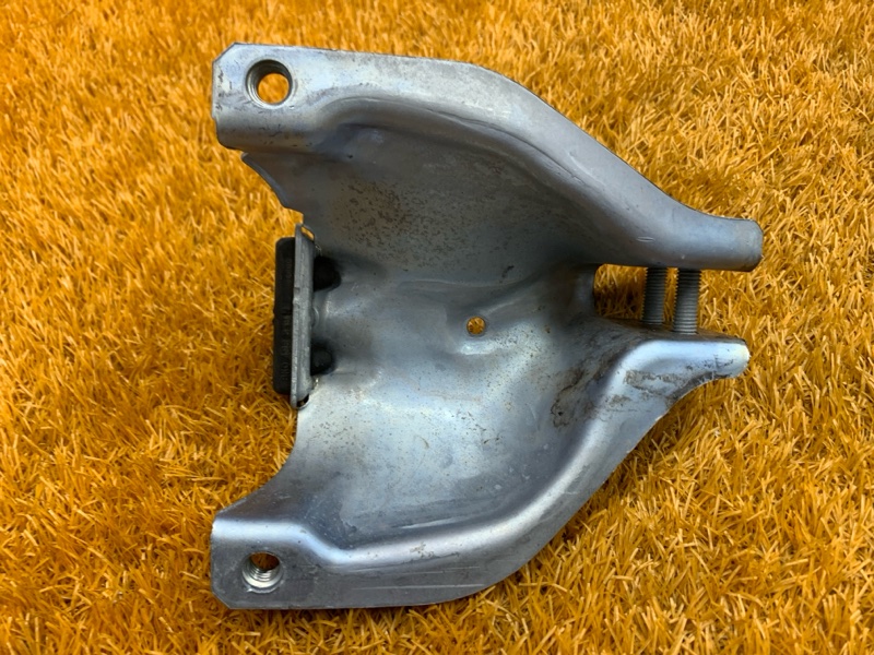 Кронштейн подушки двигателя, 300 рублей, Красноярск