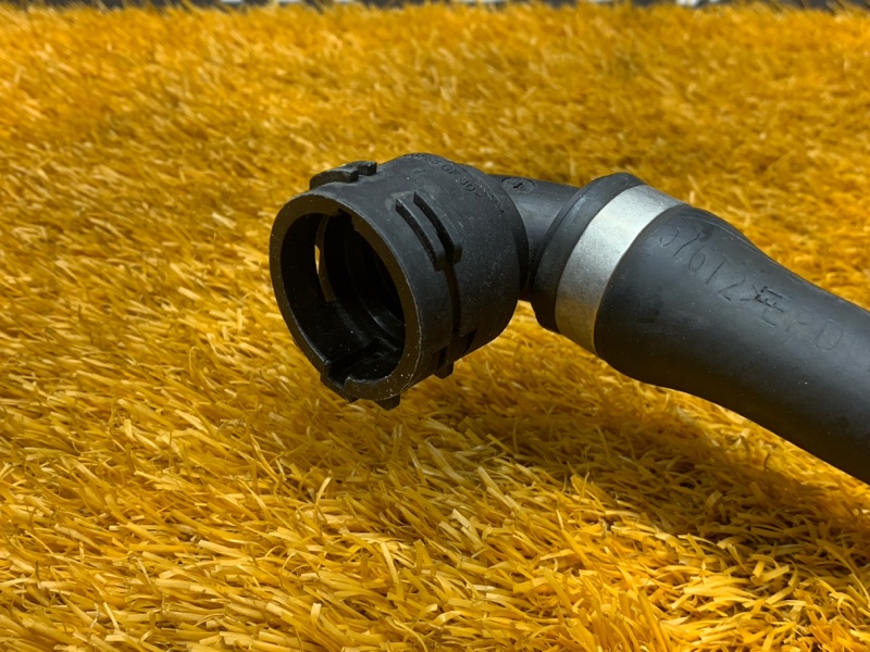 Патрубок системы охлаждения, 1300 рублей, Красноярск