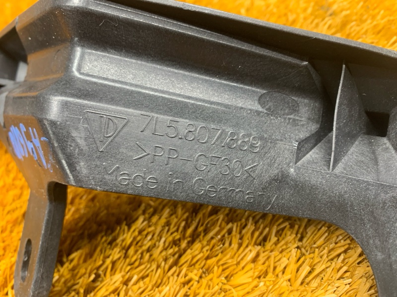 крепление бампера, 1200 рублей, Красноярск