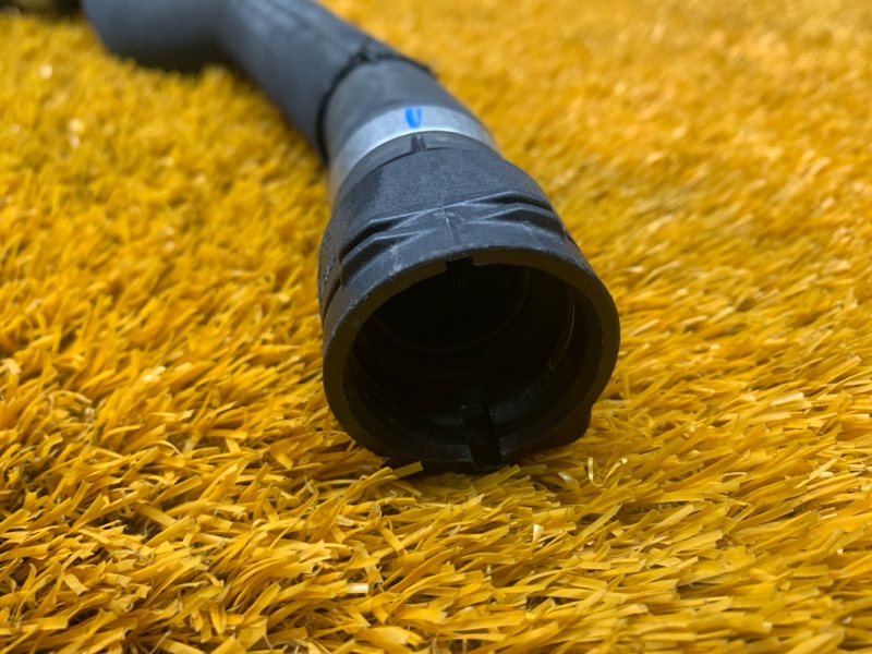 Патрубок системы охлаждения, 1200 рублей, Красноярск