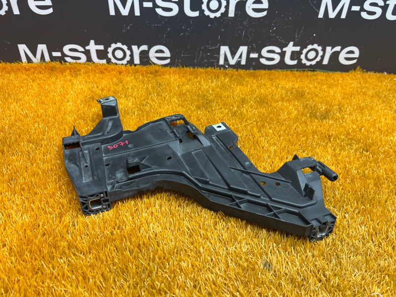 кронштейн фары, 800 рублей, Красноярск