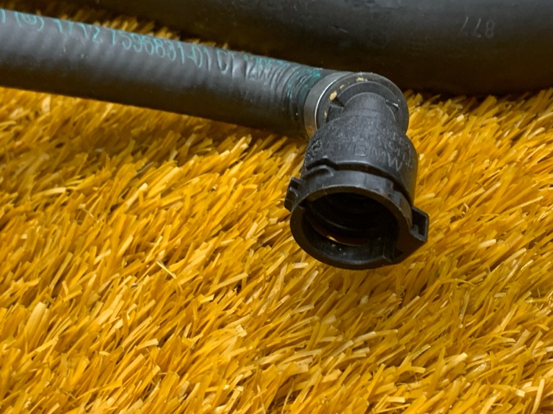 Патрубок радиатора верхний, 2220 рублей, Красноярск