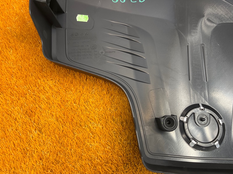 крышка двигателя, 1000 рублей, Красноярск