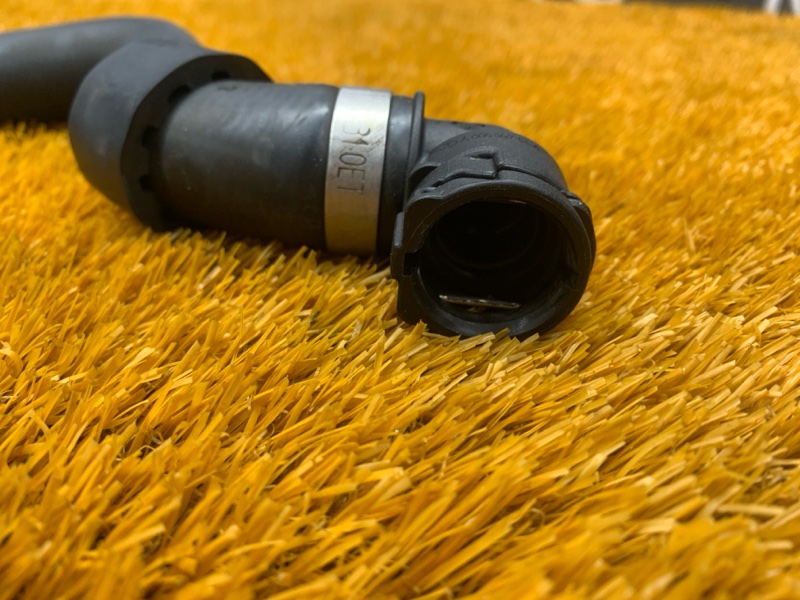 Патрубок системы охлаждения, 1700 рублей, Красноярск