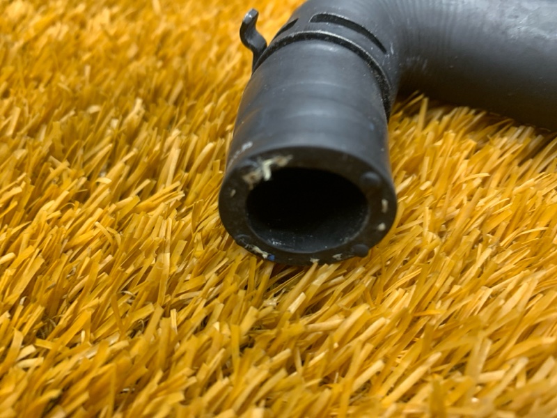 Патрубок системы охлаждения, 440 рублей, Красноярск