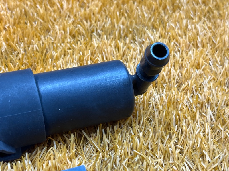 Форсунка омывателя фары, 1500 рублей, Красноярск