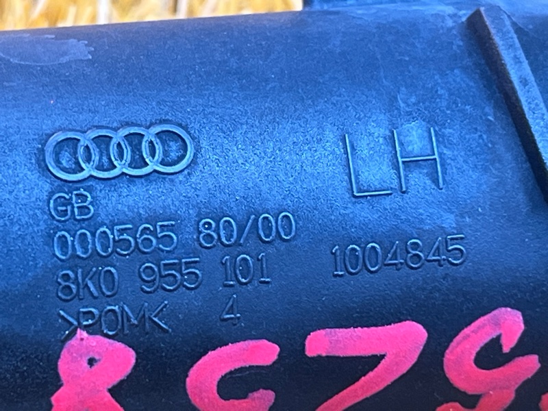 Форсунка омывателя фары, 1000 рублей, Красноярск