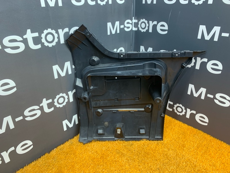 крепление бампера, 750 рублей, Красноярск