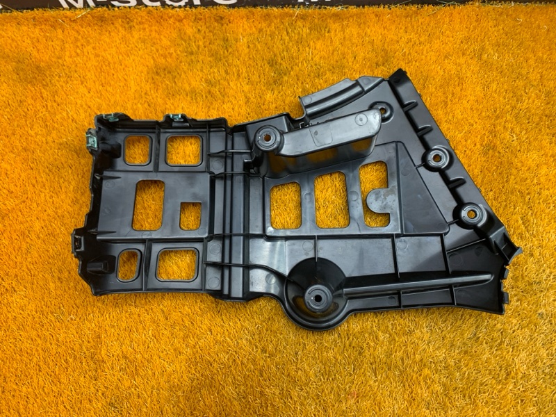 крепление бампера, 750 рублей, Красноярск