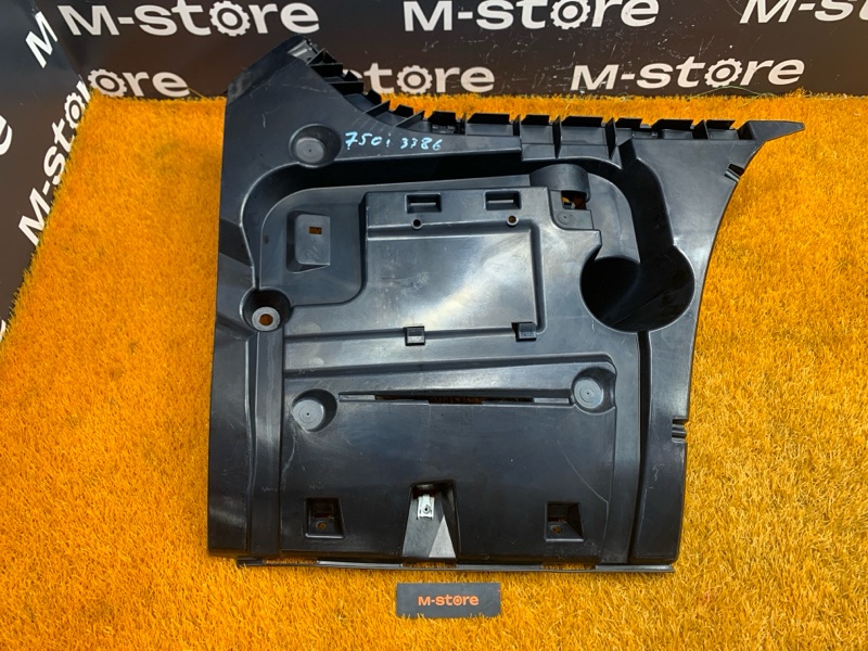 крепление бампера, 750 рублей, Красноярск