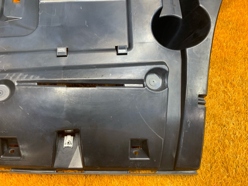 крепление бампера, 750 рублей, Красноярск