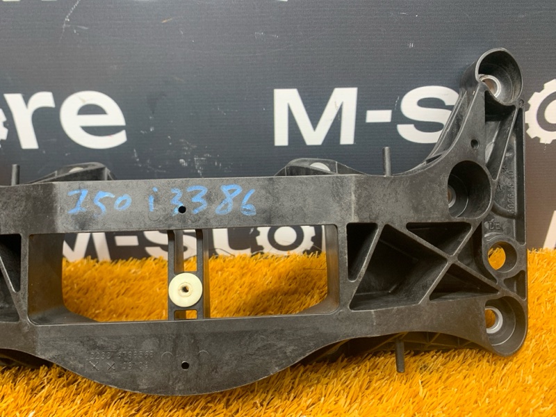 Кронштейн КПП, 2000 рублей, Красноярск