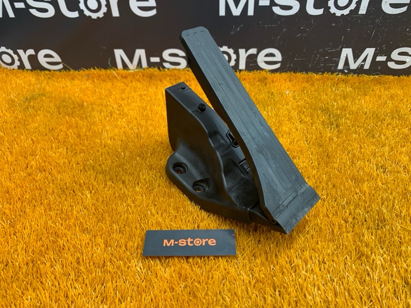 педаль газа, 4000 рублей, Красноярск