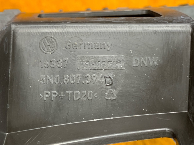 крепление бампера, 500 рублей, Красноярск