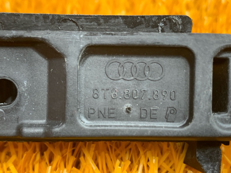 крепление бампера, 260 рублей, Красноярск