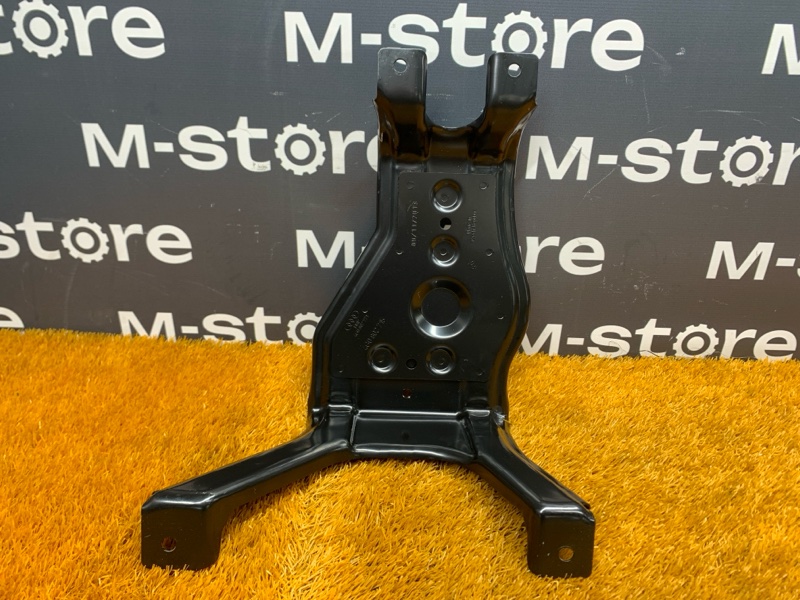 крепление запасного колеса, 700 рублей, Красноярск