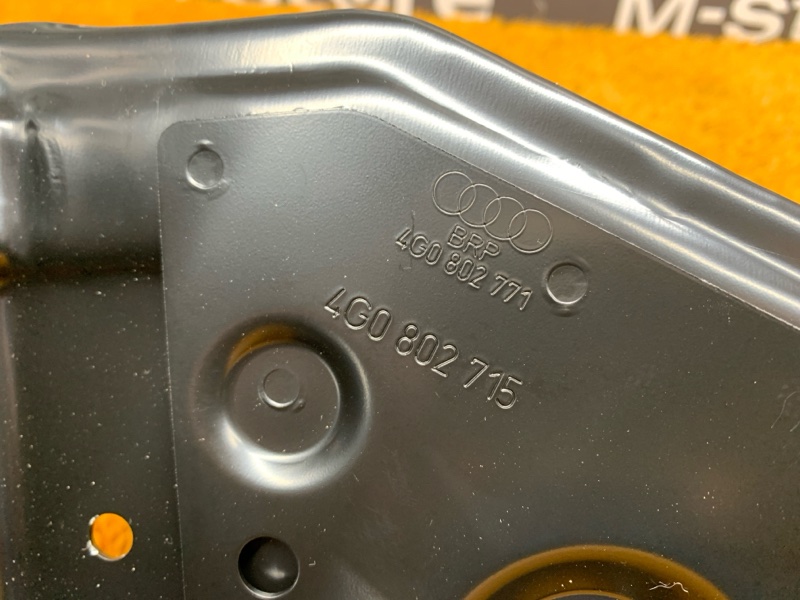 крепление запасного колеса, 700 рублей, Красноярск