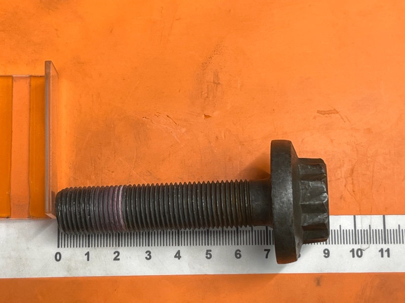 Болт привода, 300 рублей, Красноярск