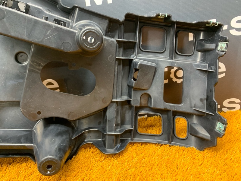 крепление бампера, 1240 рублей, Красноярск