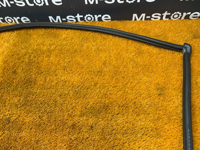 Уплотнитель капота, 750 рублей, Красноярск