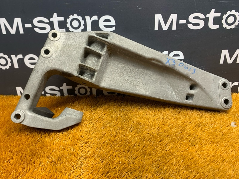 Кронштейн КПП, 500 рублей, Красноярск