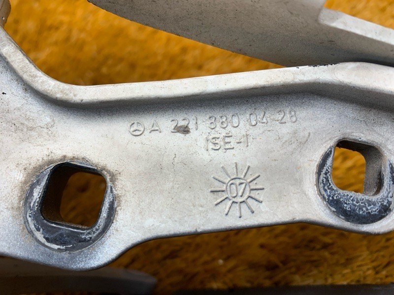 петля капота, 2580 рублей, Красноярск