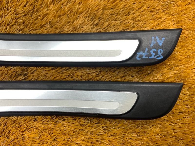 Накладка на порог салона, 4300 рублей, Красноярск